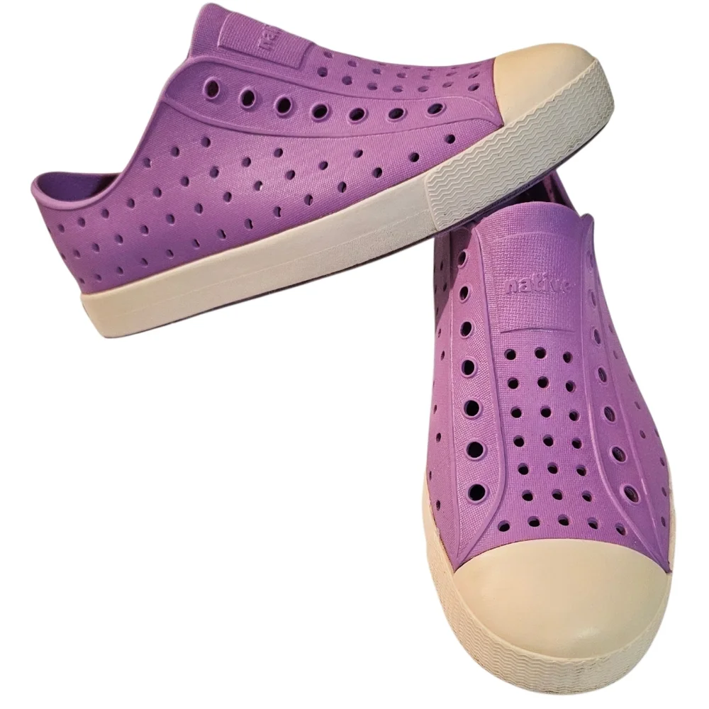 Native Shoes native water